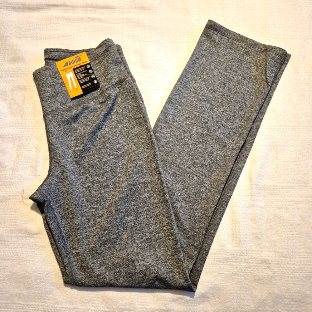 Avia women's Small 4-6 High waist skinny pant reflective accents NWT
